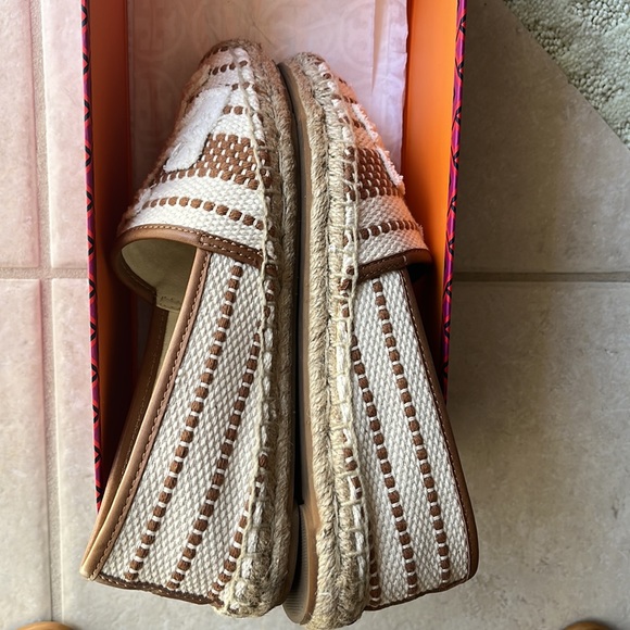 Tory Burch Shaw logo espadrilles - Picture 6 of 9